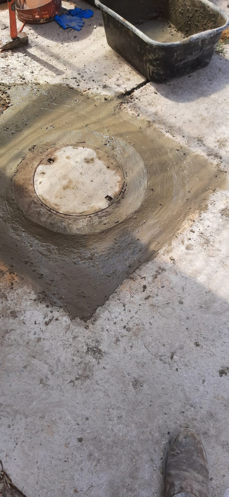 תיקון שקיעה של שוחה בחנייה